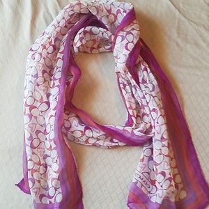 Coach scarf